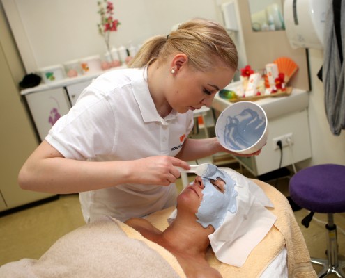 landeslehrlingswettbewerb-kosmetik_33020128113_o