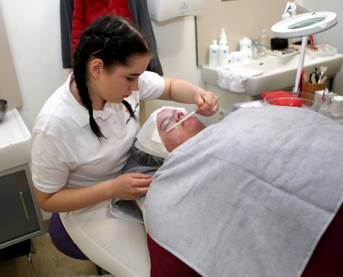 landeslehrlingswettbewerb-kosmetik_33448961320_o