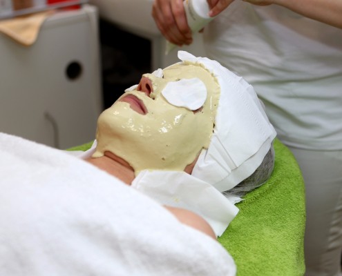 landeslehrlingswettbewerb-kosmetik_33704477211_o