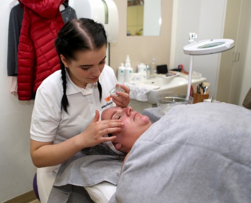 landeslehrlingswettbewerb-kosmetik_33833680285_o