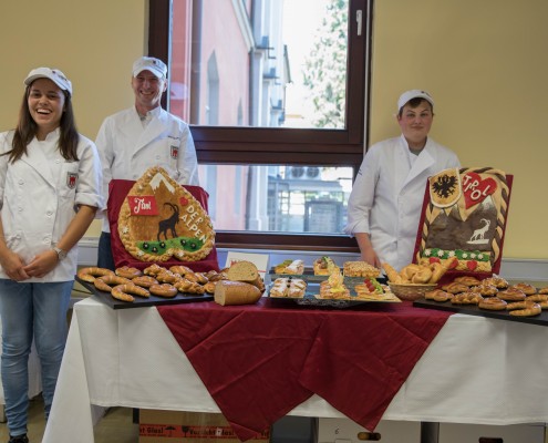 bundeslehrlingswettbewerb-der-bcker-2017-in-innsbruck-foto-copyright-hanno-mayer_35410680571_o