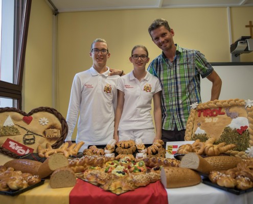 bundeslehrlingswettbewerb-der-bcker-2017-in-innsbruck-foto-copyright-hanno-mayer_35410682781_o