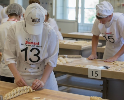 bundeslehrlingswettbewerb-der-bcker-2017-in-innsbruck-foto-copyright-hanno-mayer_35501887596_o
