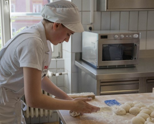 bundeslehrlingswettbewerb-der-bcker-2017-in-innsbruck-foto-copyright-hanno-mayer_35541056295_o