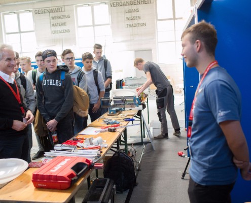 15-internationaler-lehrlingswettbewerb-der-elektrotechniker---56-oktober-2017_23736457718_o