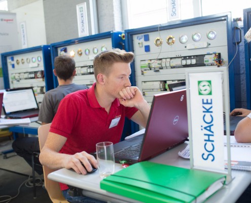 15-internationaler-lehrlingswettbewerb-der-elektrotechniker---56-oktober-2017_37330753650_o