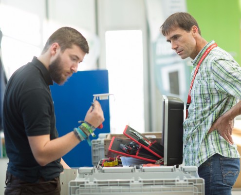 15-internationaler-lehrlingswettbewerb-der-elektrotechniker---56-oktober-2017_37330754200_o