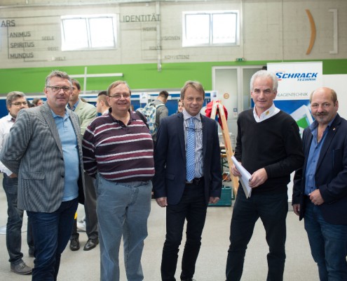 15-internationaler-lehrlingswettbewerb-der-elektrotechniker---56-oktober-2017_37330759340_o