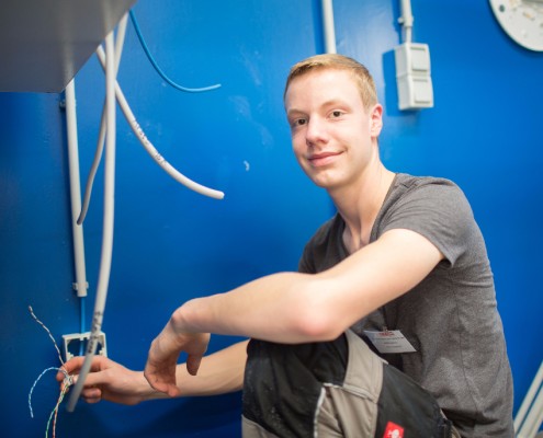 15-internationaler-lehrlingswettbewerb-der-elektrotechniker---56-oktober-2017_37557145122_o