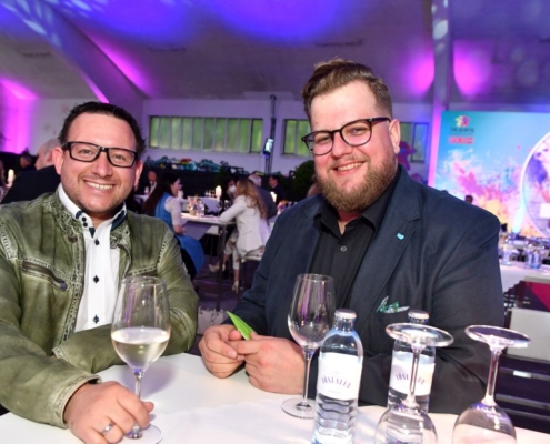 2021-05-27 16-13-38_1