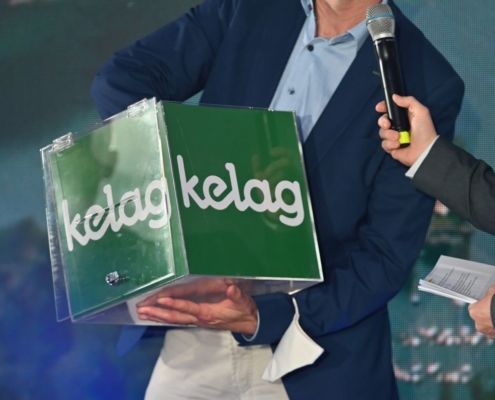 2021-05-27 17-15-08_2