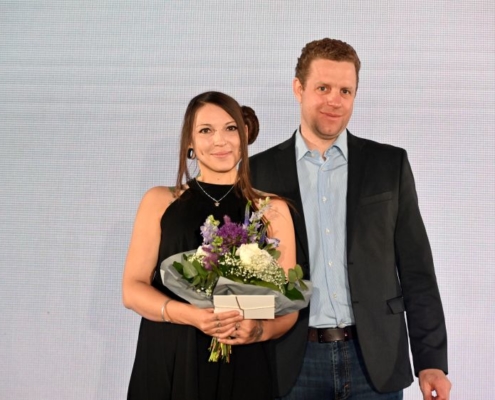 2021-05-27 17-39-21_2