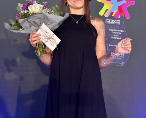 2021-05-27 17-41-46_1