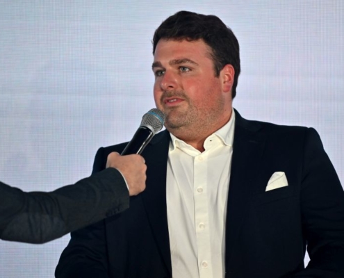 2021-05-27 17-45-24_2