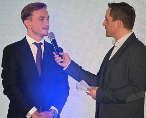 2021-05-27 18-04-08_1