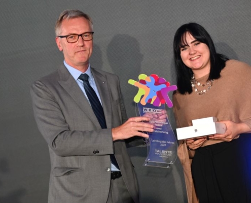 2021-05-27 18-17-49_1