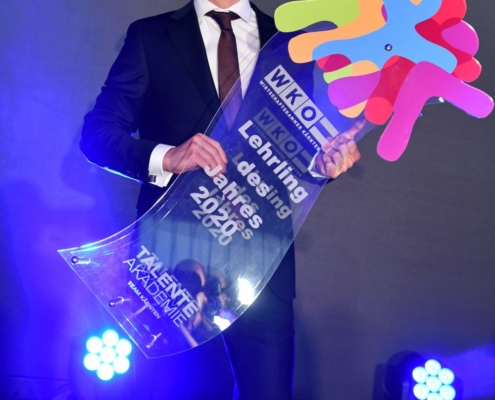 2021-05-27 18-27-39_1