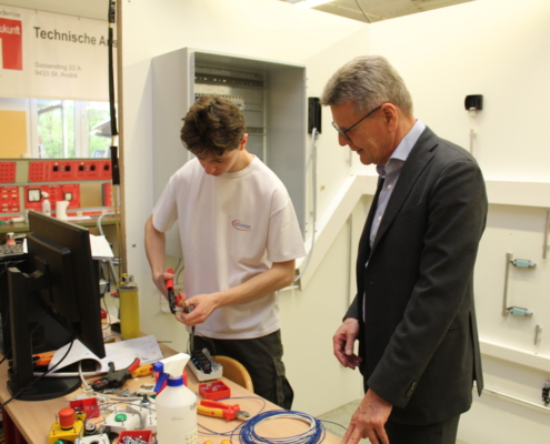 Elektrobetriebstechnik IMG_5566 (32)