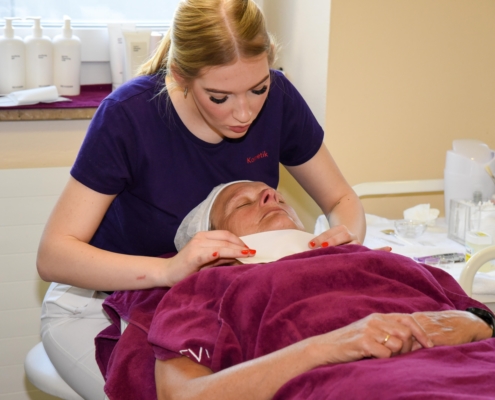 BLW Fußpflege, Massage, Kosmetik, Fantasie Make-up ___ junior-skills-2023_52956529357_o (19)