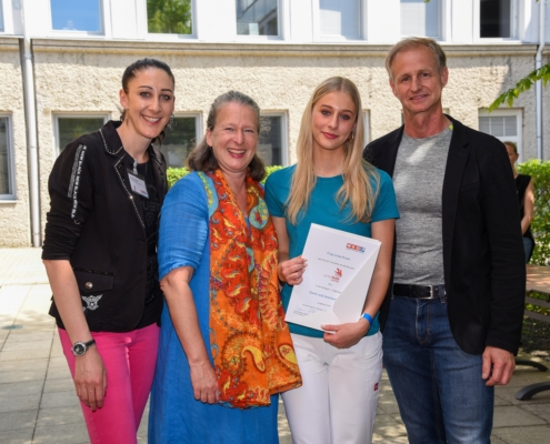 BLW Fußpflege, Massage, Kosmetik, Fantasie Make-up ___ junior-skills-2023_52956529357_o (65)